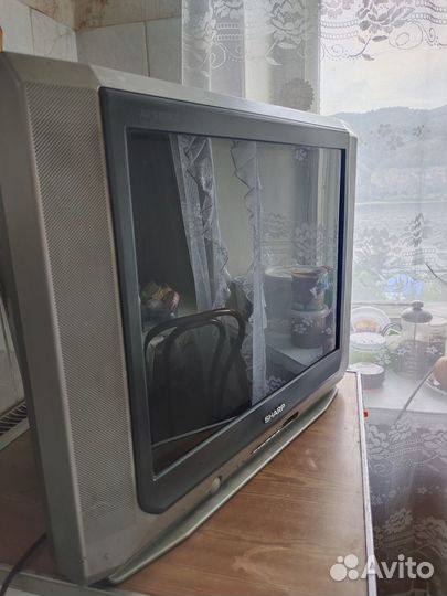 Продам телевизор бу sharp