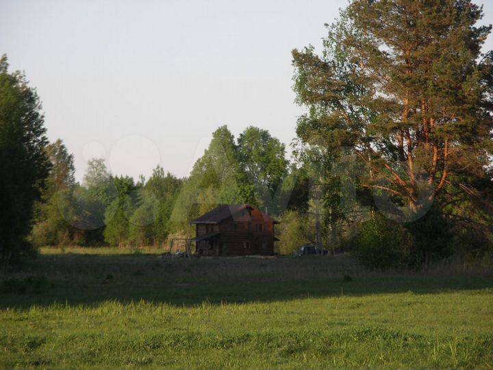 Дом 165 м² на участке 12 га