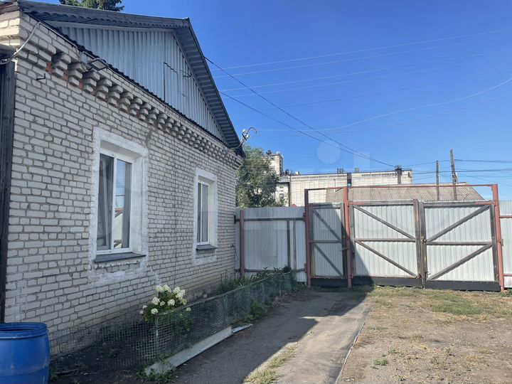 3-к. квартира, 52 м², 1/1 эт.