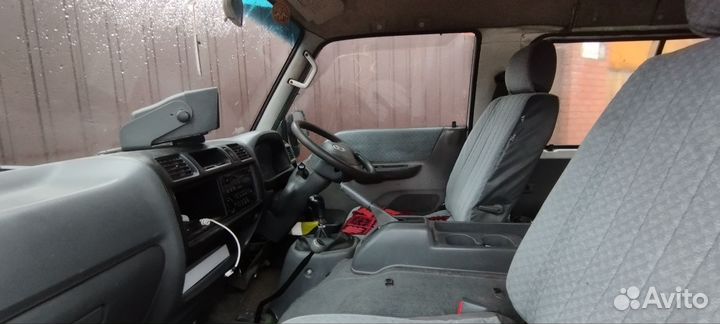 Mazda Bongo Brawny 2.5 МТ, 2002, 346 000 км