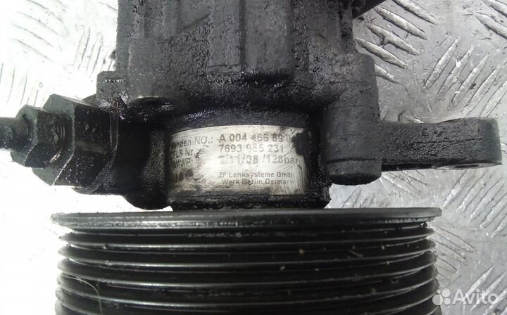 Насос гидроусилителя Mercedes-Benz S-Class