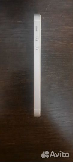 iPhone 5S, 16 ГБ