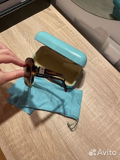 Солнцезащитные очки женские Tiffany&Co