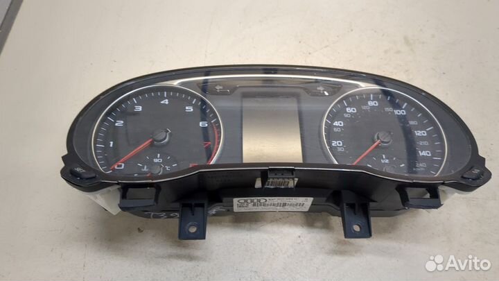 Щиток приборов Audi A1, 2012