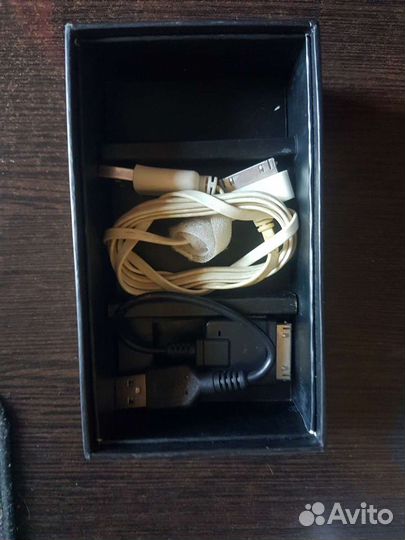 Коробка от iPhone