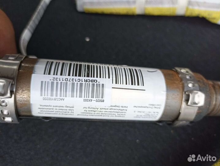 Шторка безопасности боковая Kia Rio 3. 11-17г