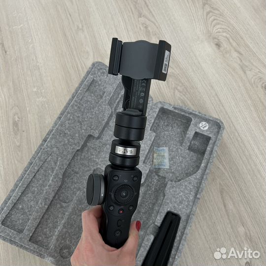 Стабилизатор для телефона zhiyun smooth 4