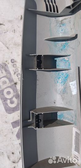 Обшивка центральной левой стойки Volkswagen Golf 5