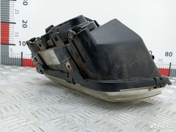 Фара передняя для Audi A3 8L 8L0941030A