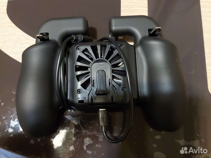 Джойстик для телефона