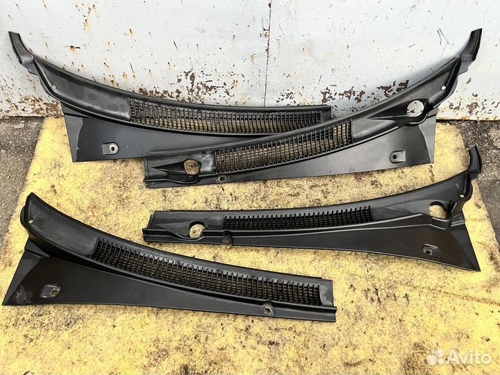 Жабо на Hyundai accent 2 тагаз