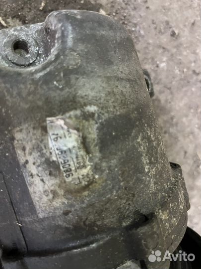 Компрессор кондиционера Nissan Primera P12