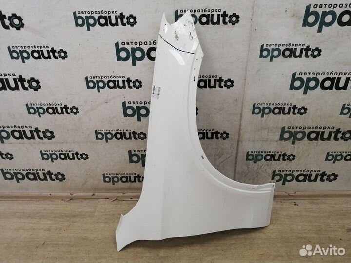 Крыло переднее правое A2538810201 Mercedes-Benz