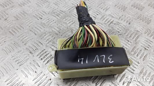 Блок предохранителей opel frontera B (3LV14M101)