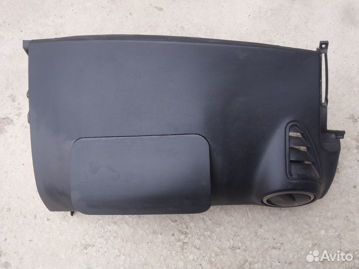 Подушка пассажира торпеда Mazda 3 bk 03-09г