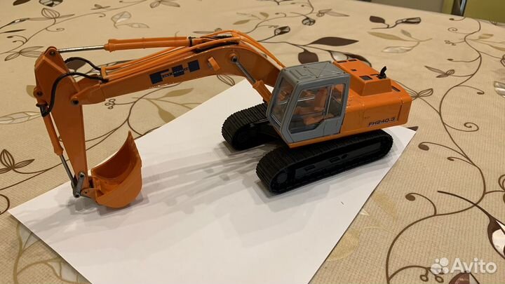 Модель экскаватора