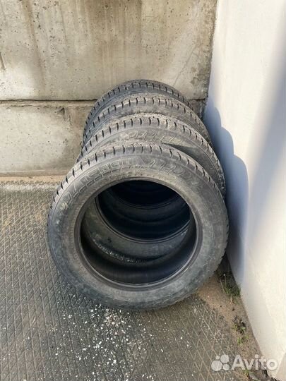 Nokian Tyres Hakkapeliitta 7 SUV 225/60 R18 104T