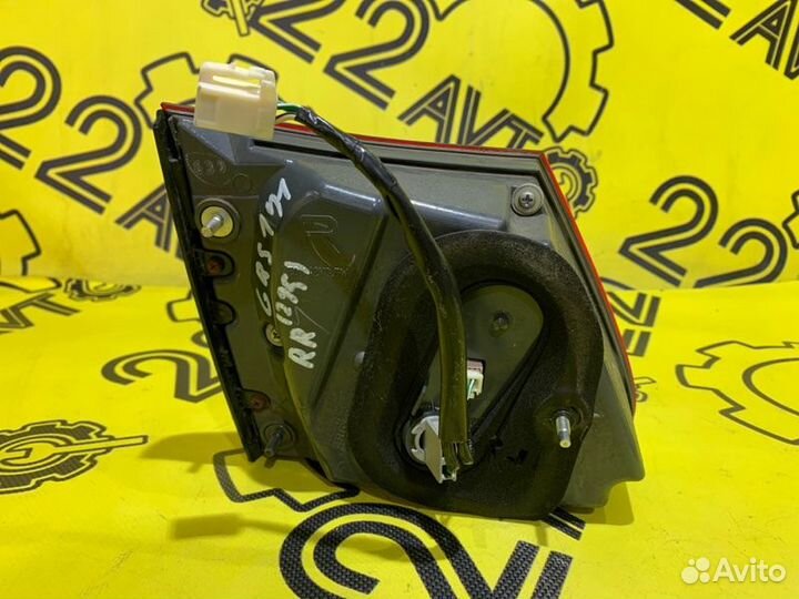 Стоп сигнал в крышку багажника задний правый Lexus