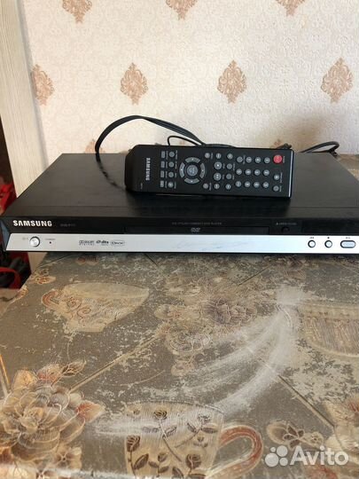 Видеомагнитофон Samsunq DVD -р171