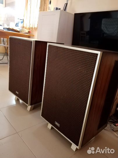 Акустика Yamaha YS-30 