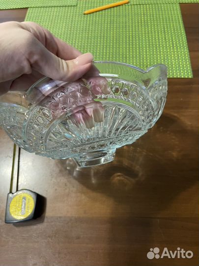 Большая хрустальная ваза