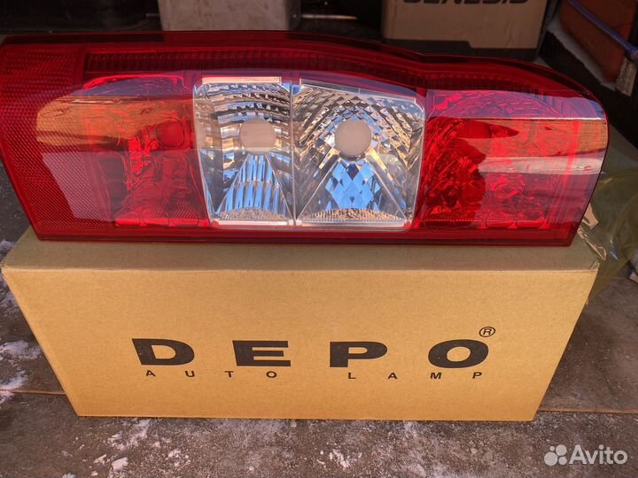 Фонарь задний левый Форд Транзит 2006-2014