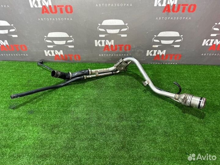 Горловина топливного бака Ford Focus 3 седан 2.0L