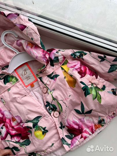 Плащ для девочки