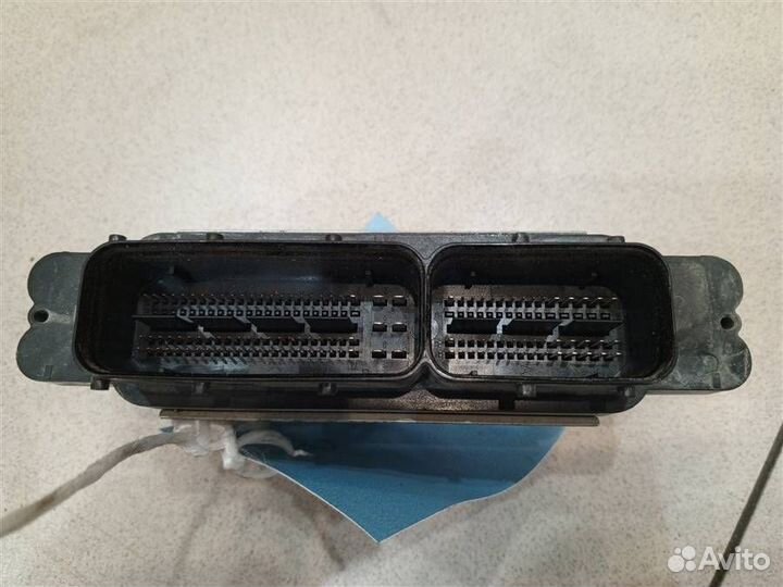 Блок управления двигателем Skoda Rapid