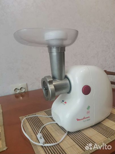 Электро мясорубка Мулинекс