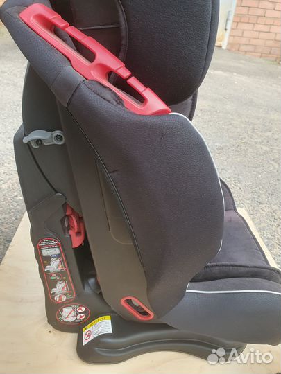 Продам детское автокресло Capella от 9 до 36 кг