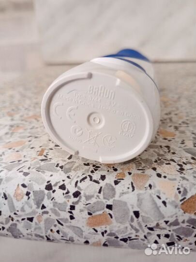 Зубная щетка oral b