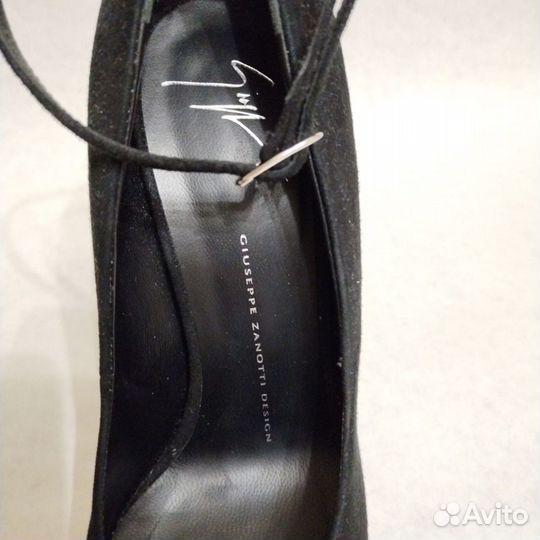 Туфли женские 38,5 размер черные замшевые