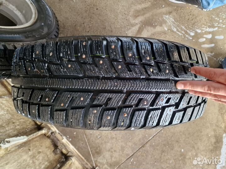 Диски с резиной шип 215/65 R16