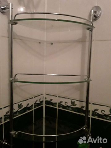 Полочка стеклянная 3х- ярусная