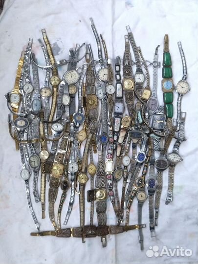 Часы женские СССР. Чайка. Заря. Луч. 50 штук