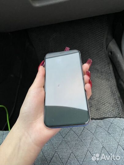 iPhone X, 64 ГБ