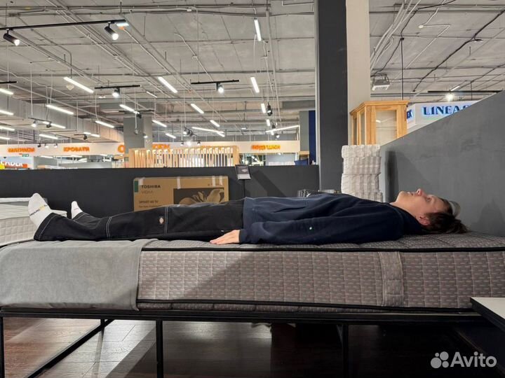 Матрас новый 90х200