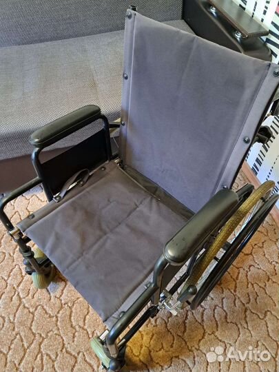 Коляска инвалидная