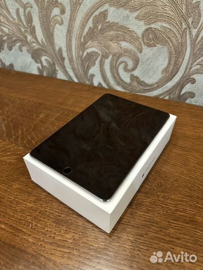 iPad mini 4 64gb