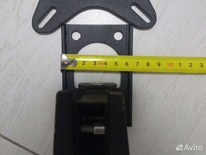 Кронштейн для телевизора