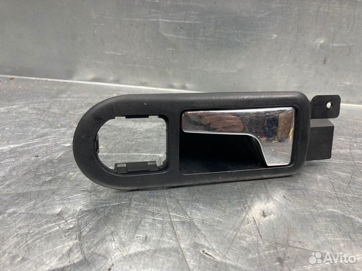 Ручка двери передней внутренняя левая Volkswagen