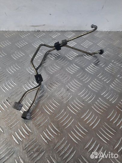 Трубка топливная Citroen C4 1 1.6 9H01 2008