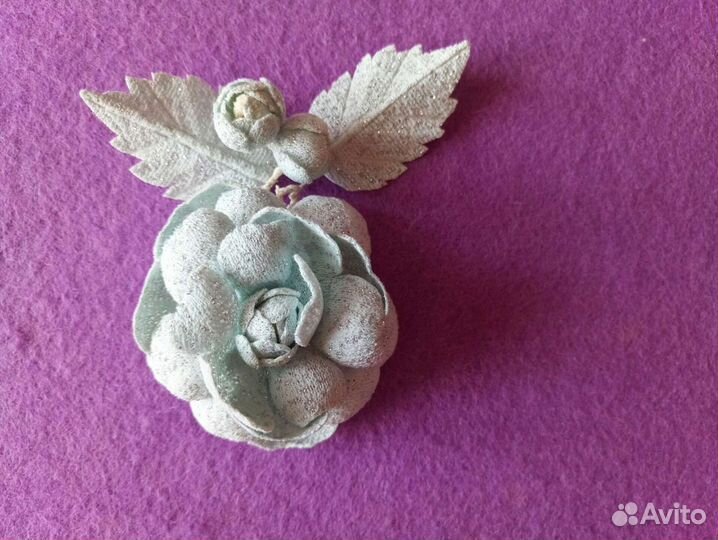 Бутоньерки