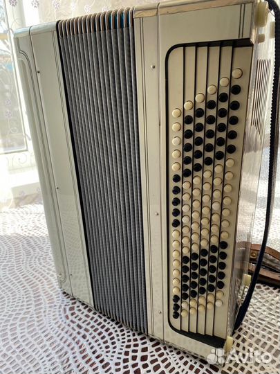 Баян тульский цельнопланочный