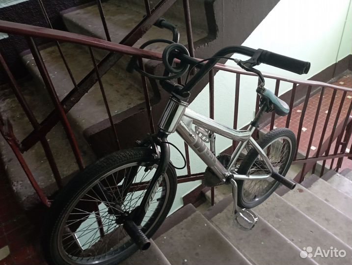 BMX V656 wheeler