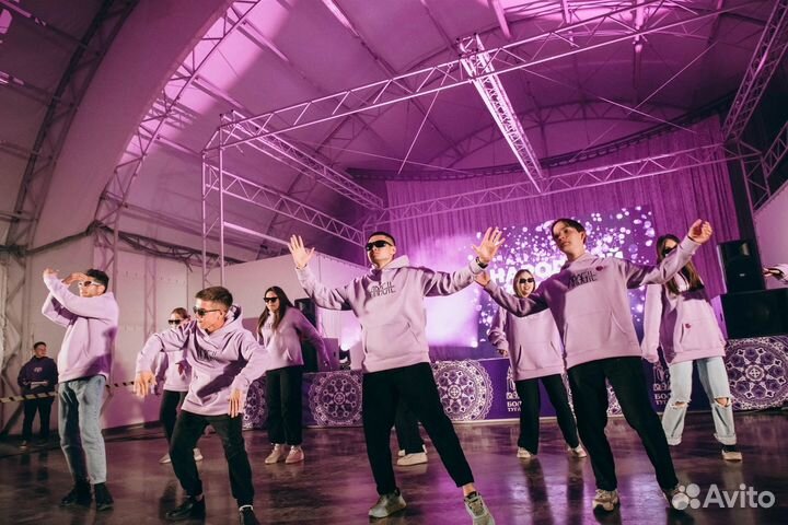 Пошив худи оптом швейный цех