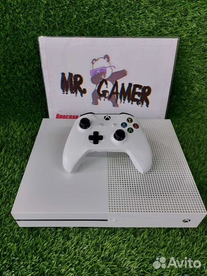 Xbox One S 500 gb Белый