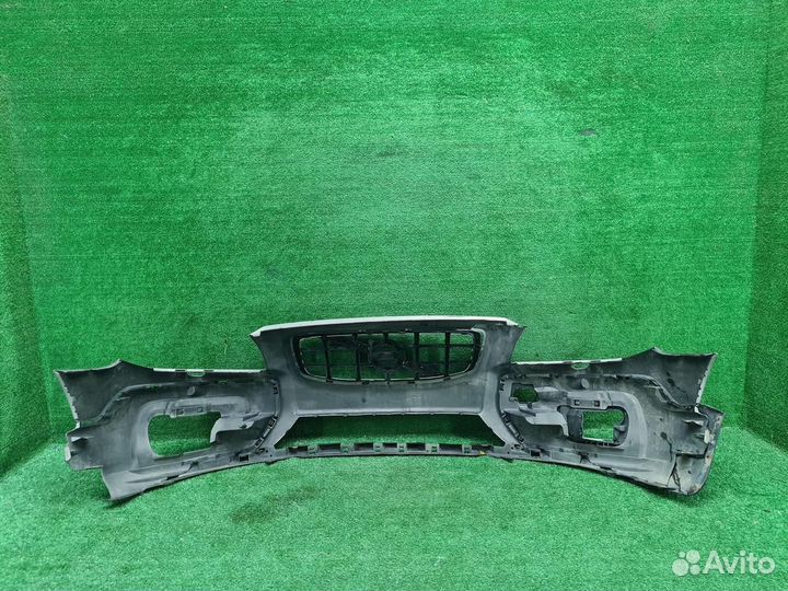 Бампер передний Volvo C70