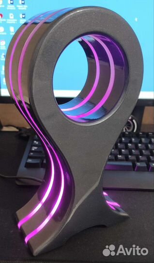 Подставка для наушников